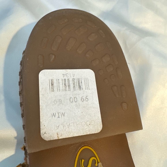 Söfft Yellow Leather Slide Leather Sandals - Picture 6 of 7